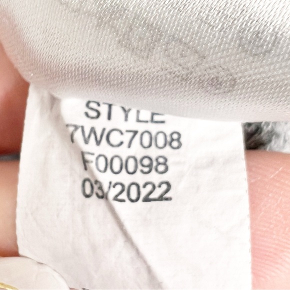 Lucky Brand Women’s Gray Black Marbled Crewneck Soft Fuzzy Long Sleeve Sweater - Picture 16 of 16